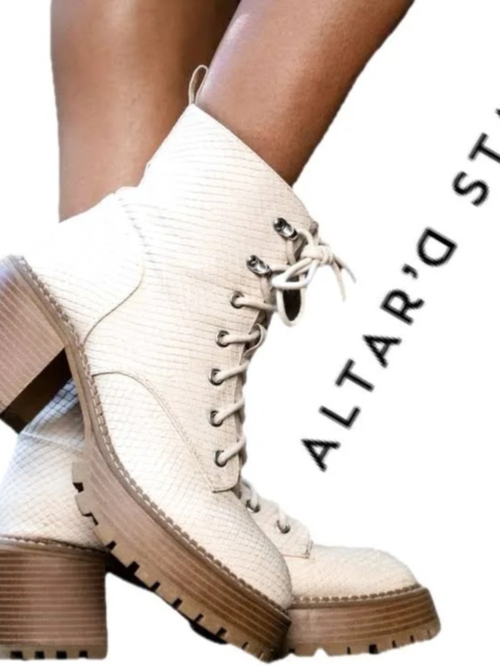 Altar'd State Swani Platform Ivory Combat Boots Women's Size 7 1/2 Chunky Heel